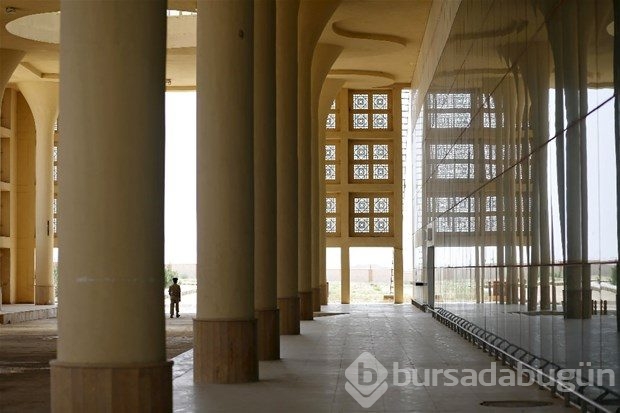 Lüks havaalanına tek yolcu girmedi
