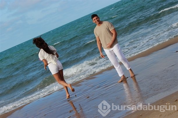 Hatice, 'Pop'a soyundu!