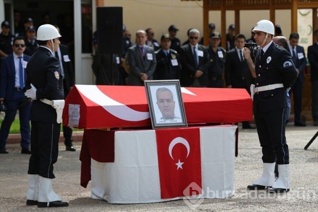 Gaziantep şehitlerini gözyaşlarıyla uğurladı