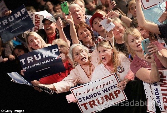 Trump fanatiği kadınlar