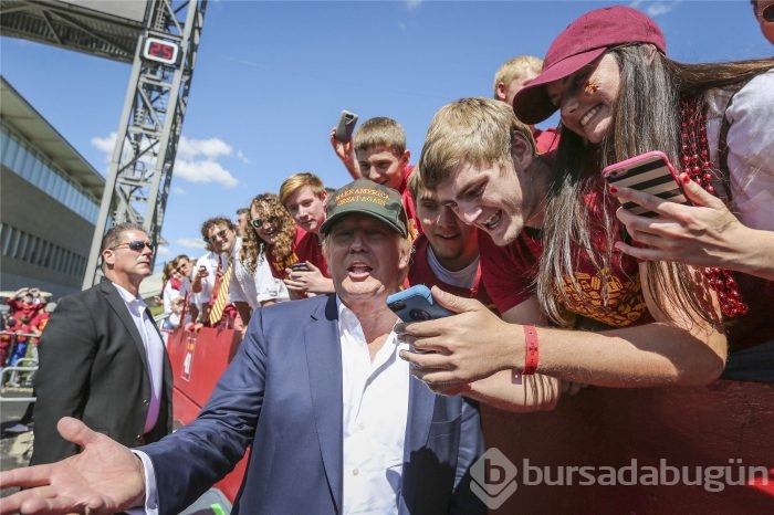 Trump fanatiği kadınlar