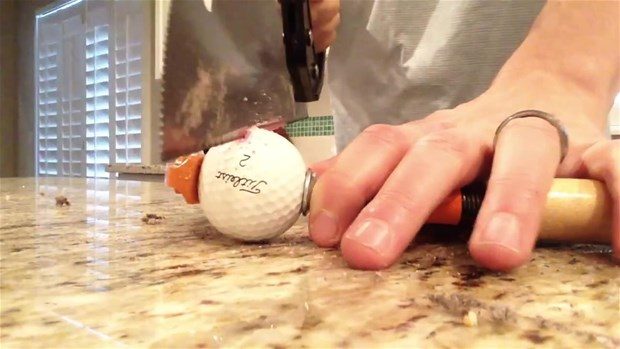 Golf topunun içinden bakın ne çıktı?