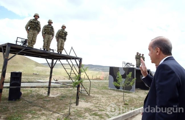 Cumhurbaşkanı Erdoğan'dan Özel Kuvvetlere sürpriz ziyaret