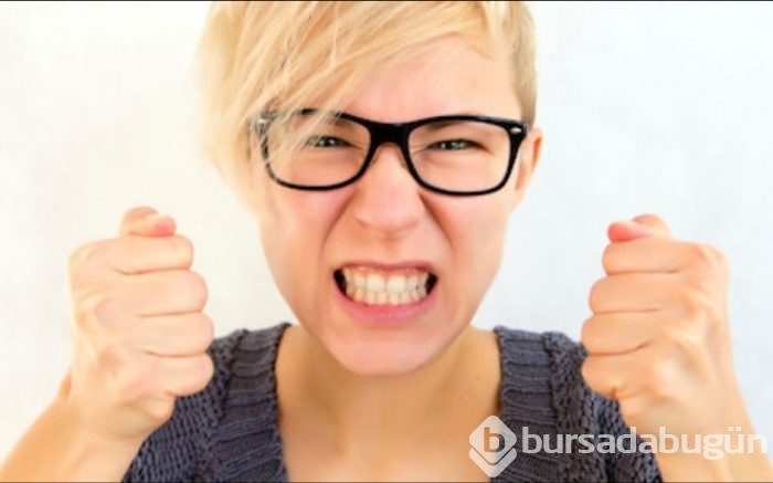 Stres ağız estetiğini bozuyor