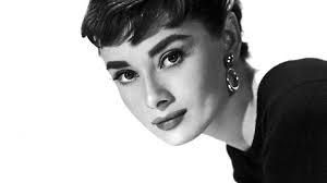 Zerafet ve güzelliğin ikonu: Audrey Hepburn'ün doğum günü!