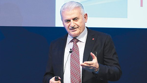 Davutoğlu'nun yerine gelmesi muhtemel 6 isim
