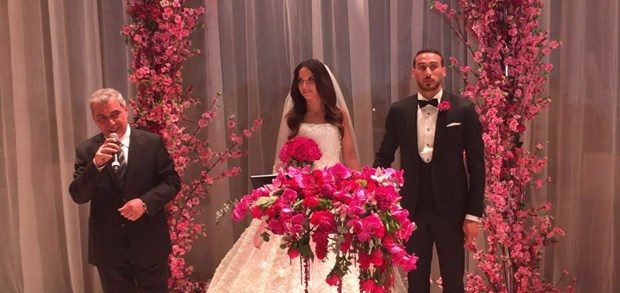 Cenk Tosun dünya evine girdi
