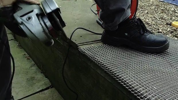 Bir işe yaramazken barbekü oldu!
