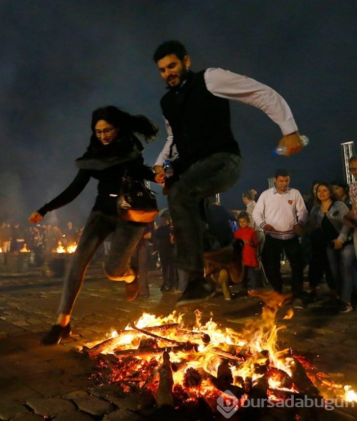 İzmir'de "laikliğe sahip çık" zinciri
