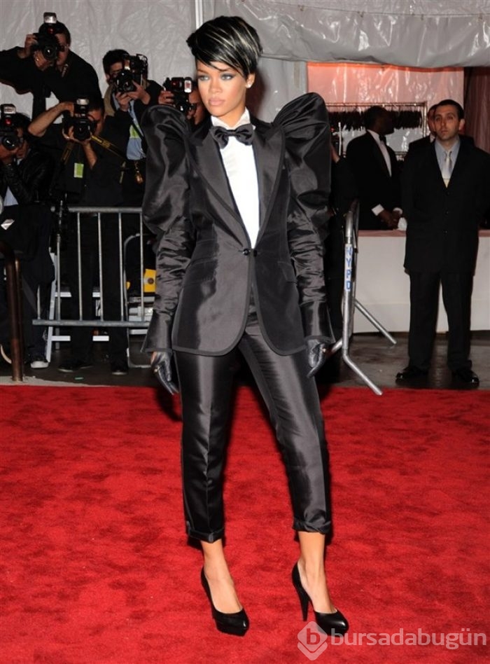 Rihanna'nın güzellik evrimi
