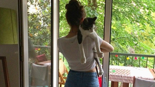 Neslihan Atagül'ün hayvan sevgisi
