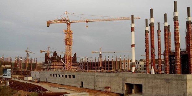 Dünyanın en yüksek minareli camisi

