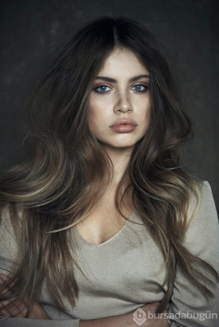 Nude ruj makyajları