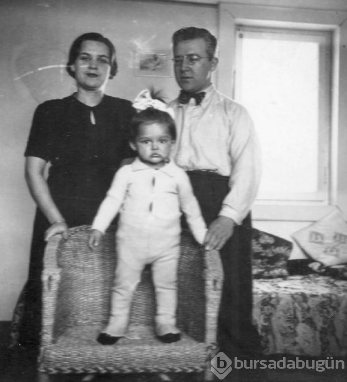 Kürk Mantolu Madonna İngilizceye çevirildi