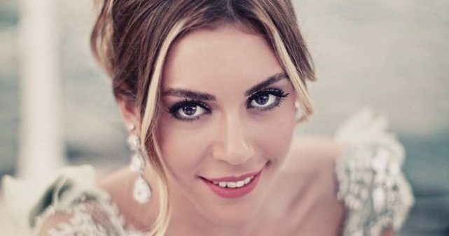 Sinem Kobal bekarlığa veda etti