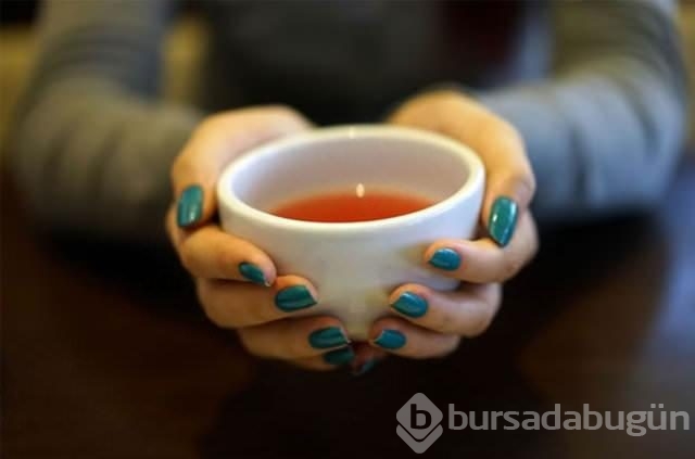 Bu besinler göz rengini değiştiriyor!