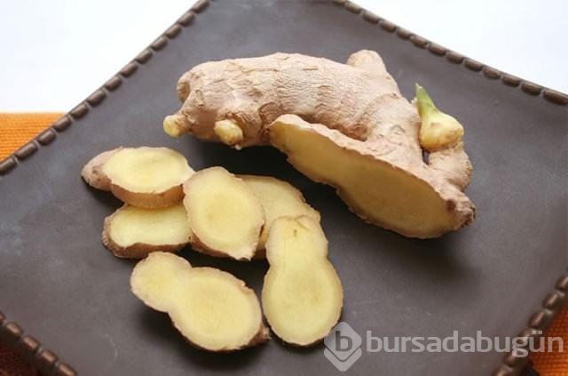 Bu besinler göz rengini değiştiriyor!