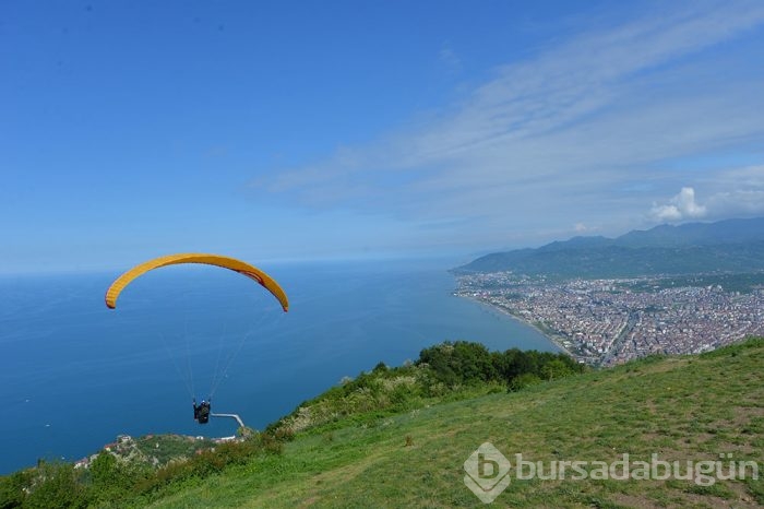 Ordu paraşüt tutkunlarının yeni adresi oldu