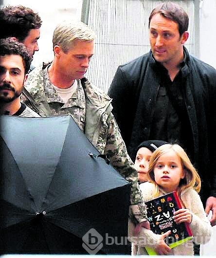 Brad Pitt, Angelina Jolie'yi aldatıyor mu?