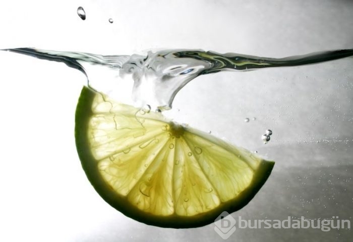 Güne limonlu suyla başlamak için 9 sebep