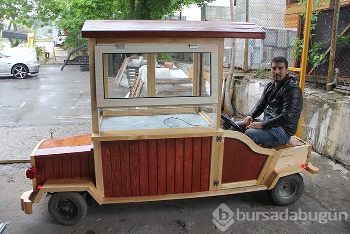 Kira fazla gelince 'mobil dükkan' tasarladı