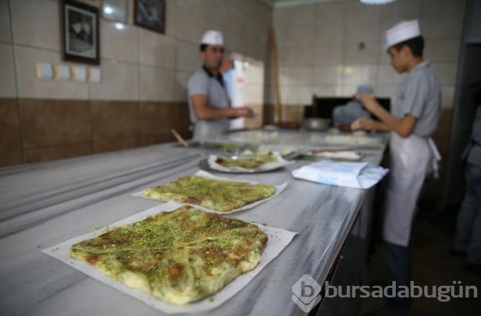 Turistlerin gözdesi 'Gaziantep katmeri'