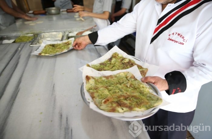 Turistlerin gözdesi 'Gaziantep katmeri'