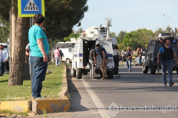 Diyarbakır'da kent merkezine bombalı saldırı!
