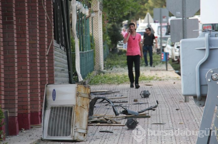 Diyarbakır'da kent merkezine bombalı saldırı!