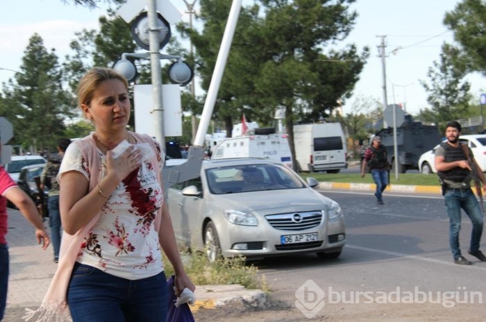 Diyarbakır'da kent merkezine bombalı saldırı!