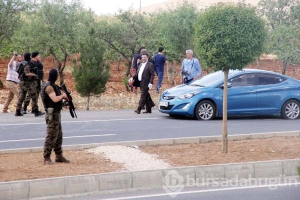 Şehre inen PKK'lılarla çatışma çıktı: 1 terörist öldürüldü
