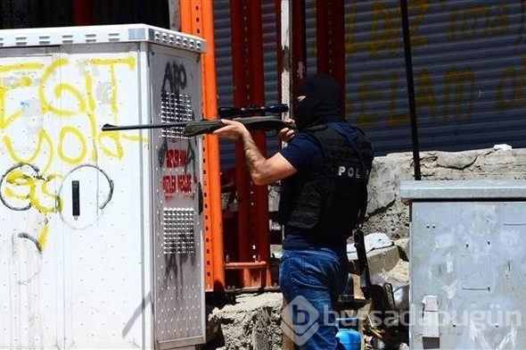 Şırnak'ta 2 mahallede operasyonlar sürüyor
