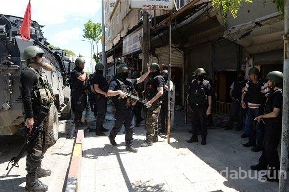 Şırnak'ta 2 mahallede operasyonlar sürüyor
