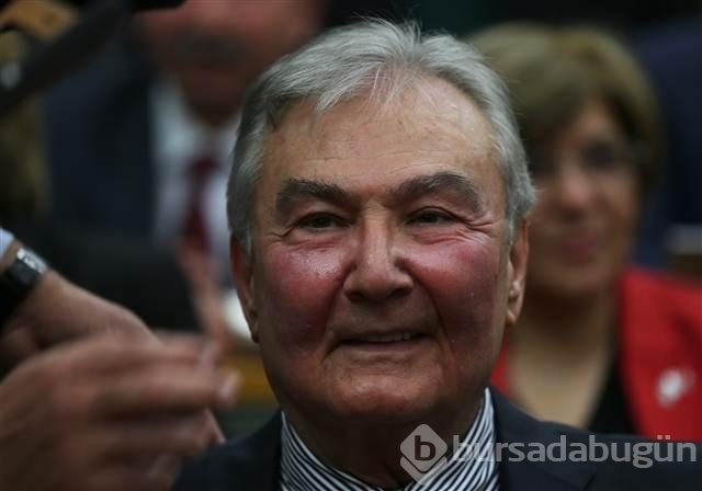 Deniz Baykal fotoğrafını internette görünce
