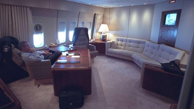 11 Eylül'de hiç yayınlanmamış Bush fotoğrafları
