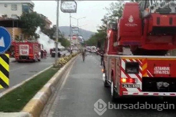 İstanbul'da askeri kışlanın karşısında patlama