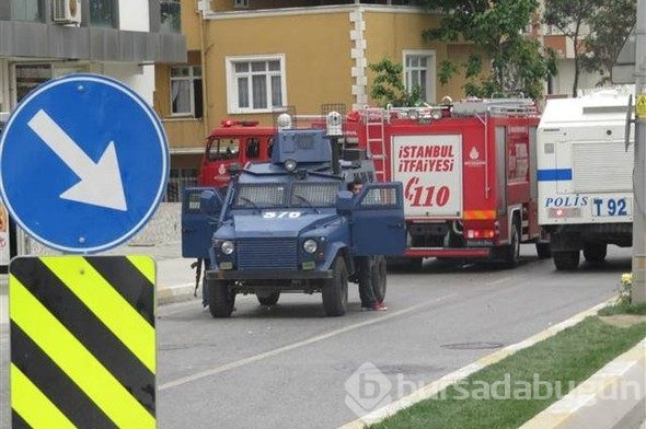İstanbul'da askeri kışlanın karşısında patlama