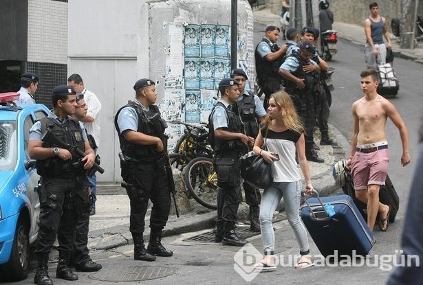 Rio'da alternatif 'gecekondu' tatili