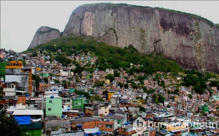 Rio'da alternatif 'gecekondu' tatili