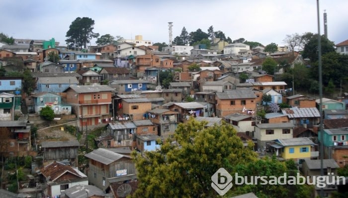 Rio'da alternatif 'gecekondu' tatili