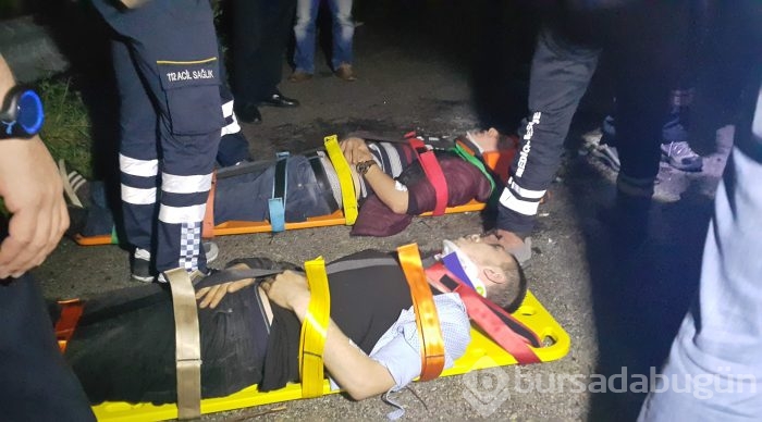 Bursa'da faciadan dönüldü! Dereye düşen 4 kişi kurtarıldı
