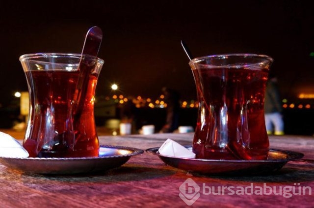 Demlikte kalan çayı dökmeyin!