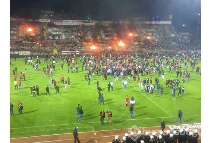 Eskişehirspor yenildi, ortalık karıştı
