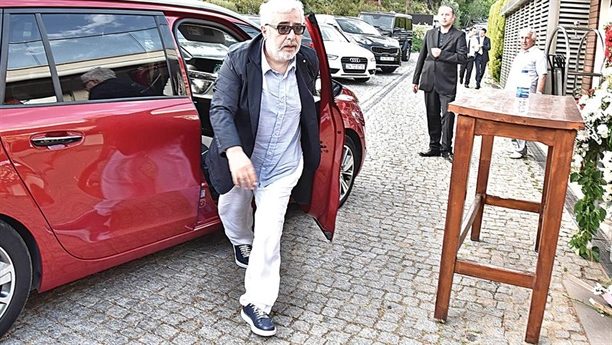 Kenan İmirzalıoğlu ve Sinem Kobal'ın düğününde neler yaşandı?