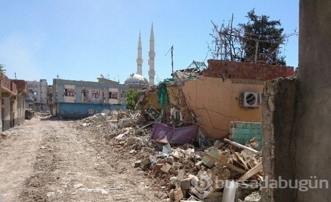 Nusaybin'de çatışma anı kamerada
