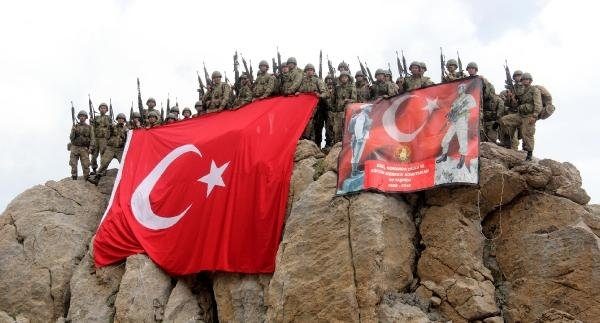 Komandoların nefen kesen eğitimi