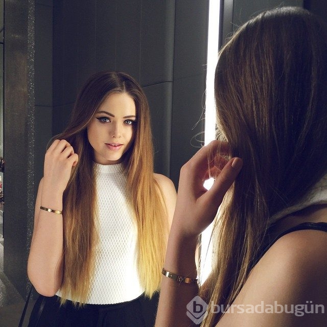Düz saçlar için modeller