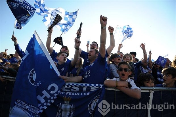 Leicester City şampiyonluğunu kutladı
