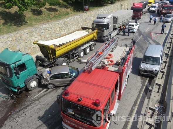 İstanbul'da TIR faciası: 1 ölü, çok sayıda yaralı