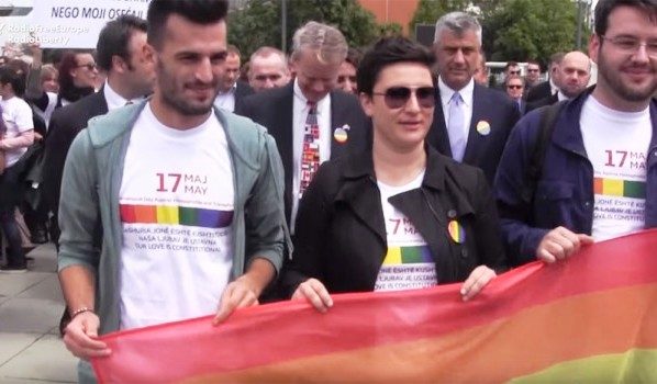 Cumhurbaşkanı LGBTİ yürüyüşüne katıldı